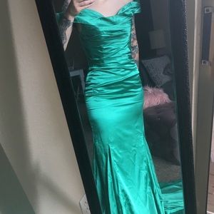 Emerald green mermaid dress